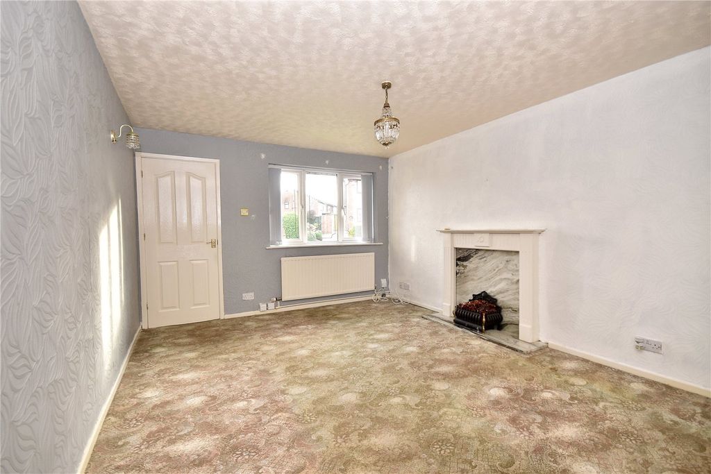 Property photo 3 of 19 Picture No. 17