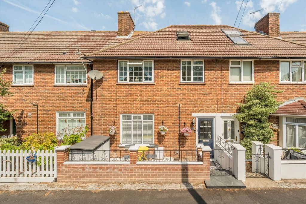 Property photo 1 of 6