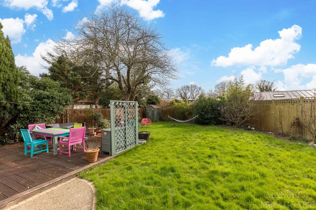Property photo 1 of 29