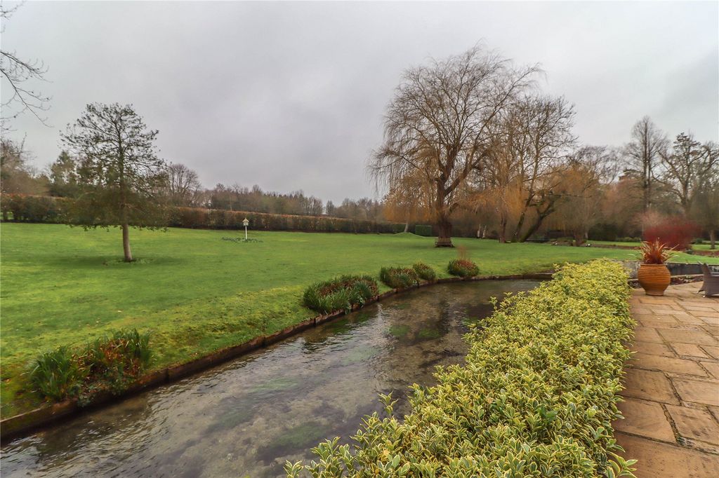 Property photo 3 of 43 Picture No. 54