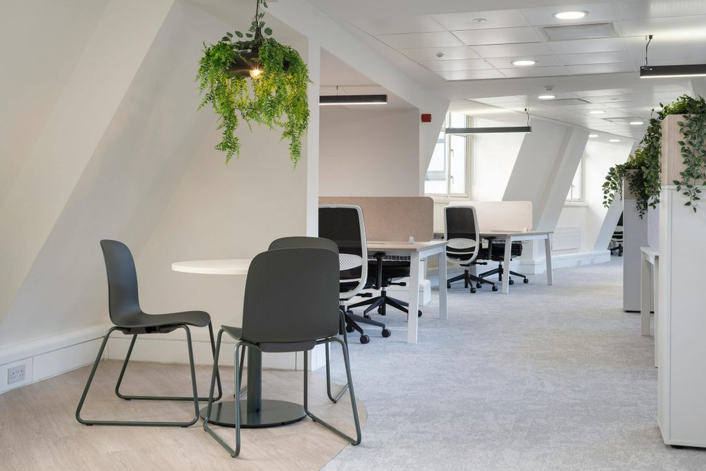 Property photo 1 of 15 Office