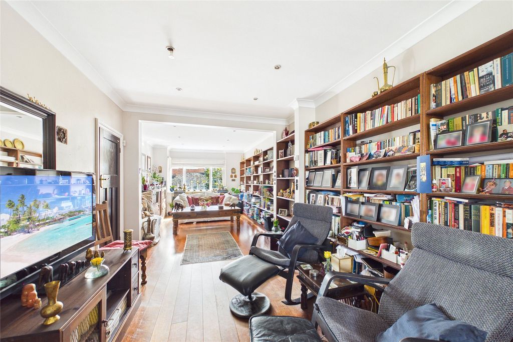 Property photo 3 of 16 Picture No. 09