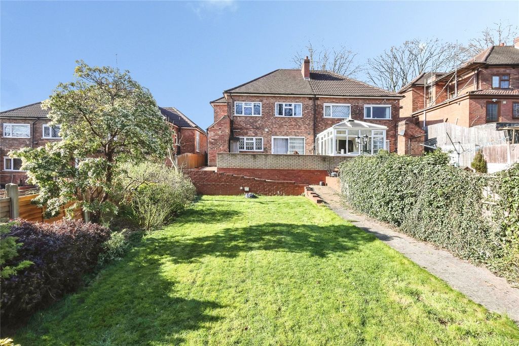 Property photo 2 of 18 Picture No. 19