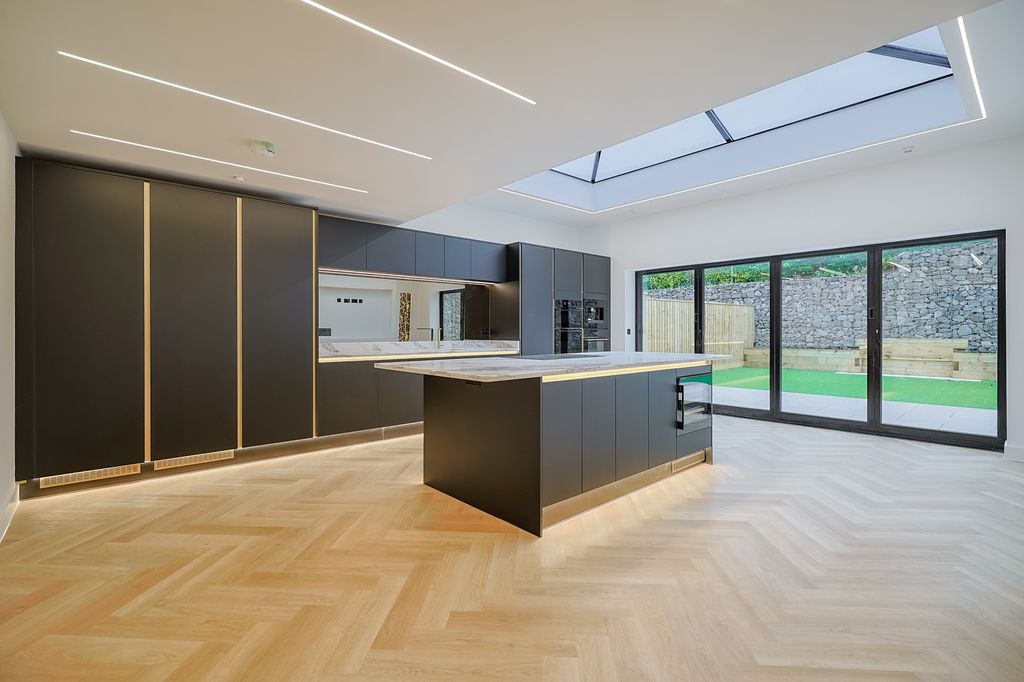 Property photo 3 of 32 Ty Uchel - Web (5 Of 38).Jpg