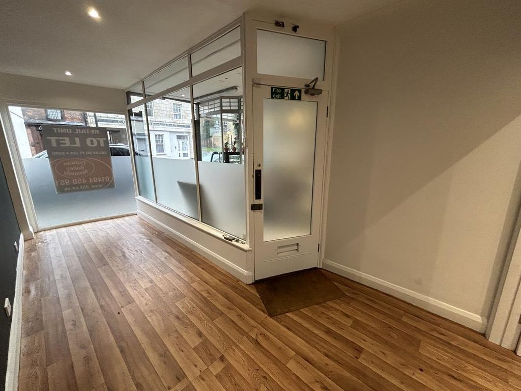 Property photo 1 of 2