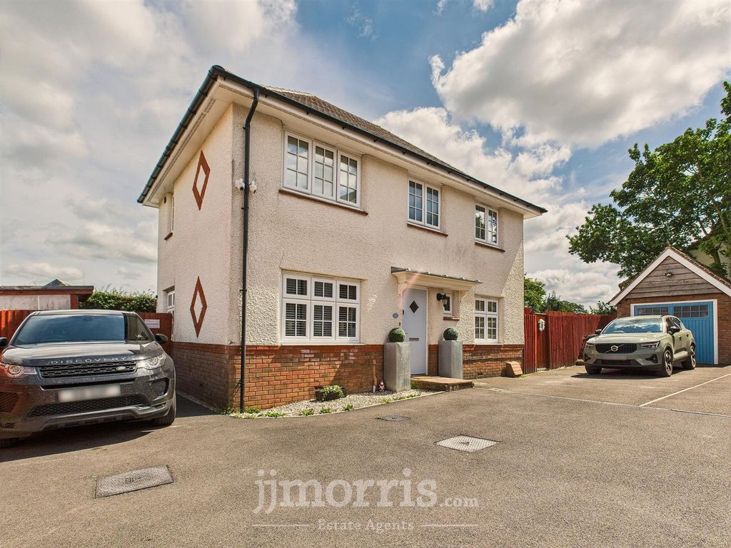 Property photo 1 of 28 Cam02878G0-Pr0057-Still018.Jpg