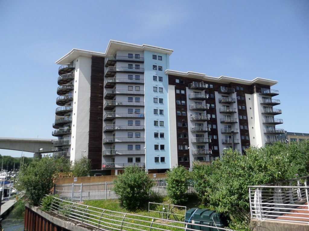 Property photo 1 of 7