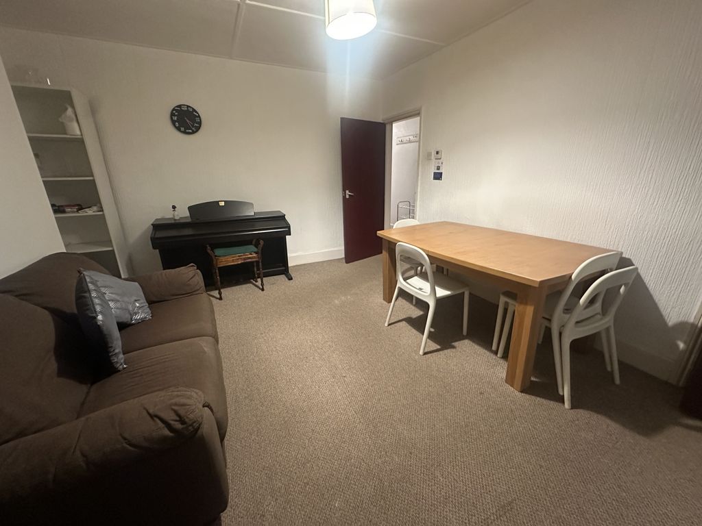 Property photo 2 of 11 Img_5118