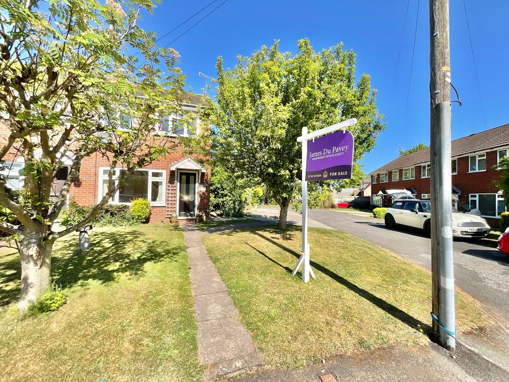 Property photo 1 of 26