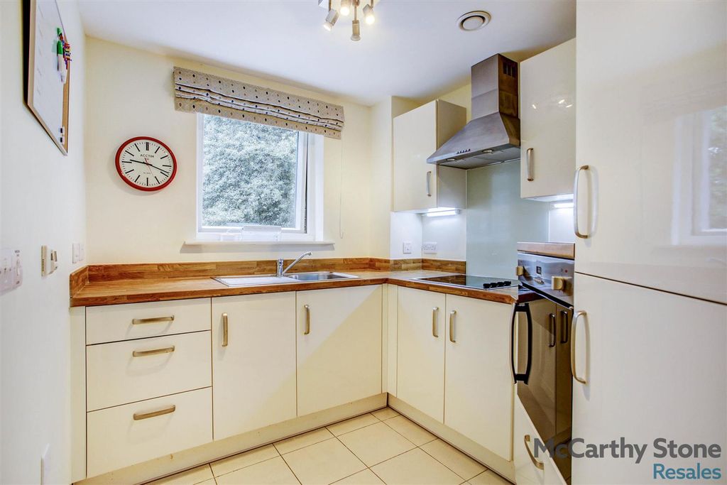 Property photo 2 of 17 165A4366_7_8.Jpg
