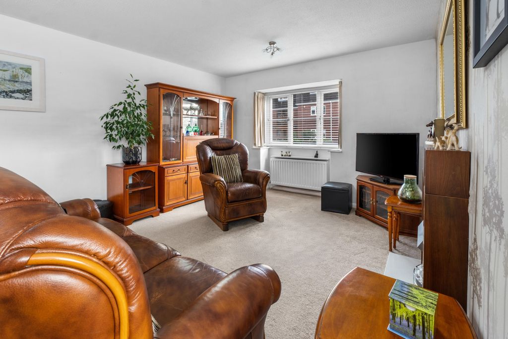 Property photo 3 of 17 Dscf0032