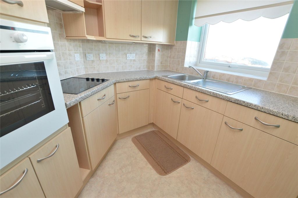 Property photo 2 of 8 Picture No. 04