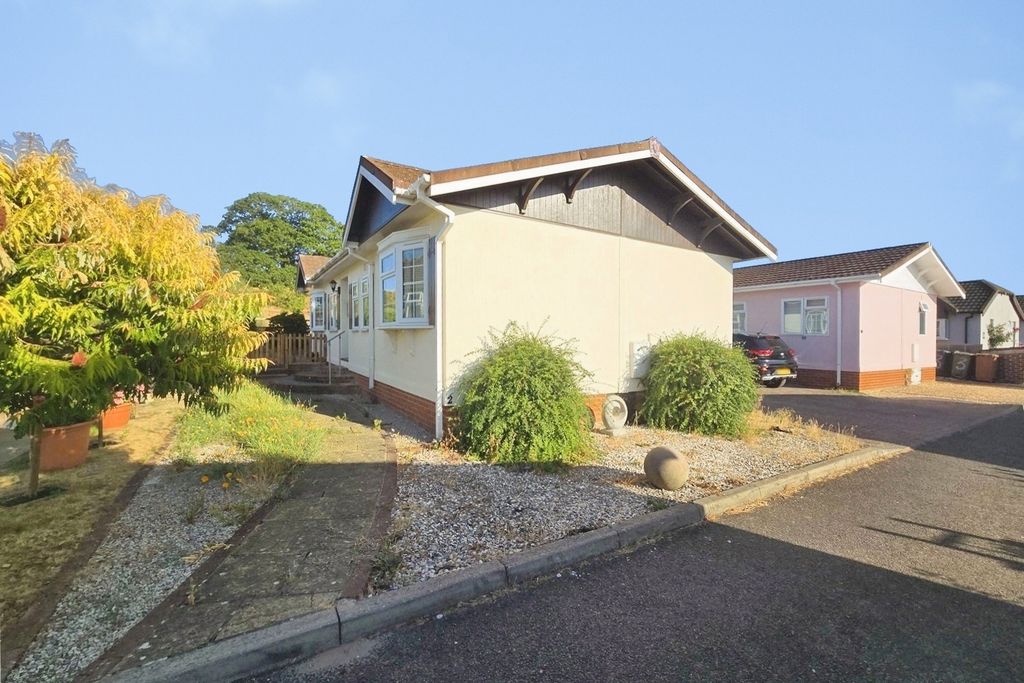 Property photo 1 of 17 Pbox-Img.Jpg