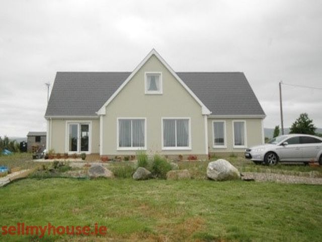 Property photo 1 of 9