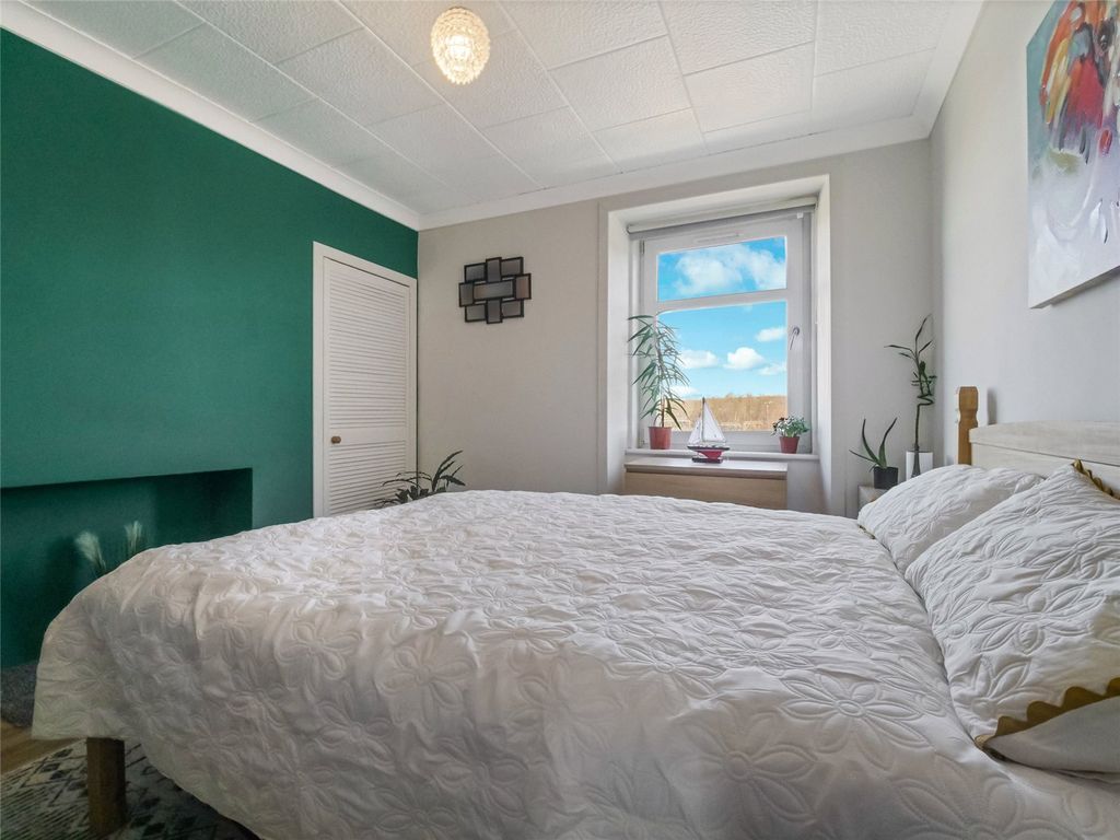 Additional image 9 of 2 bed flat for saleGlasgow Road, Dumbarton, West Dunbartonshire G82