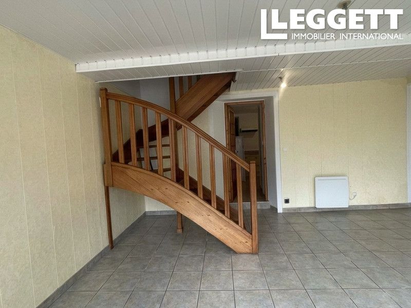Property photo 2 of 10