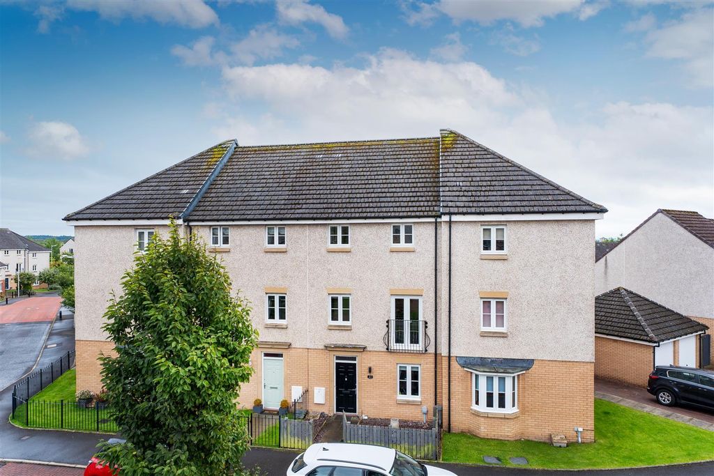 Property photo 1 of 35 21Hoy-34.Jpg