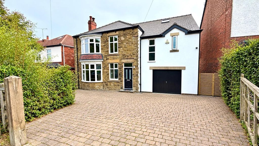 Property photo 1 of 21