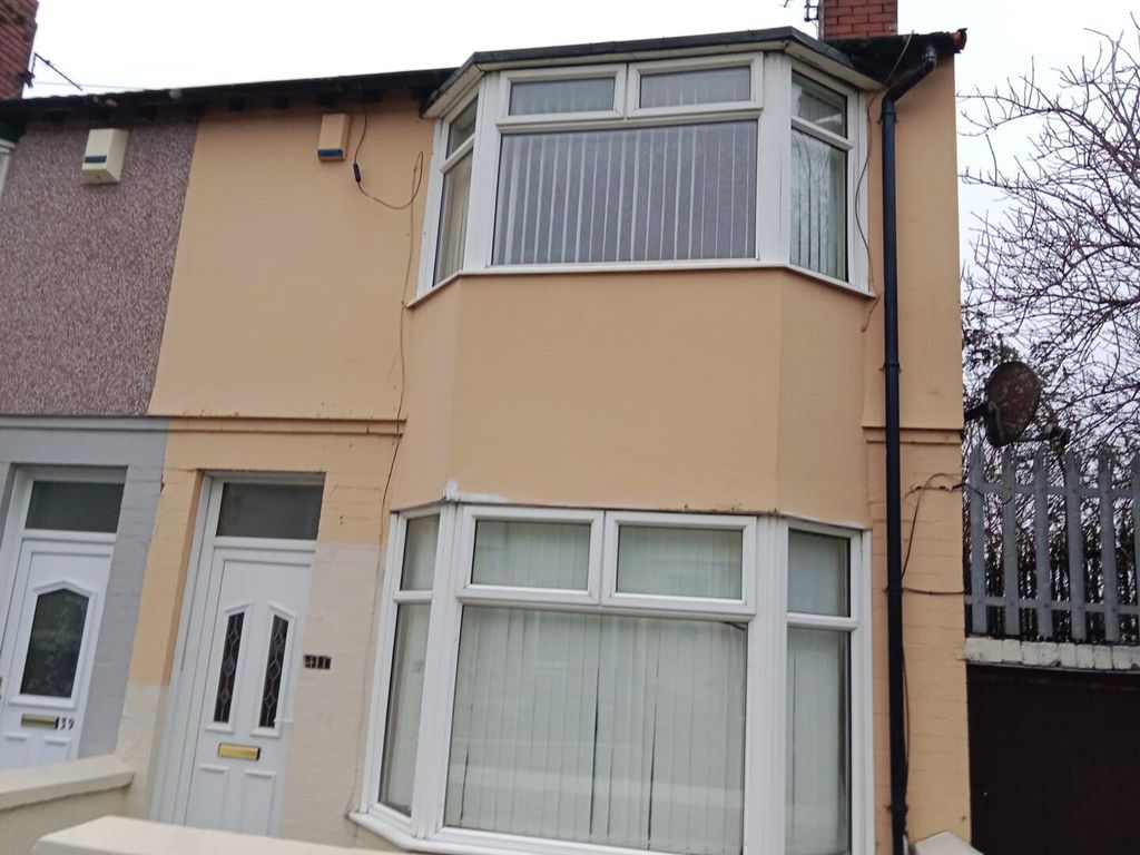 Property photo 1 of 9 Front (Exterior)