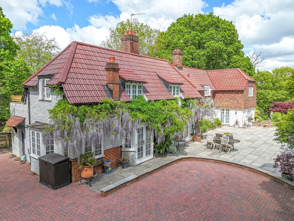 Property photo 3 of 30