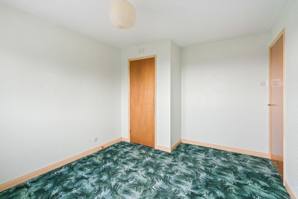 Additional image 14 of 3 bed semi-detached house for sale6 Baberton Mains Grove, Edinburgh EH14