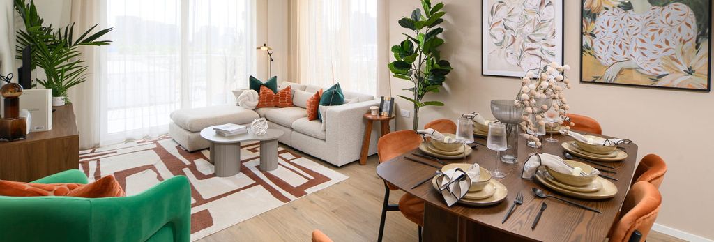 Property photo 2 of 5 Modern Designed And Decorated Living Room Dining Area.