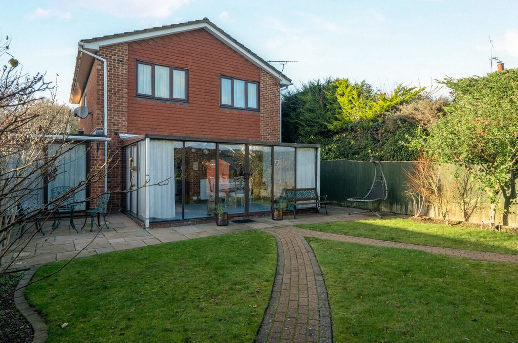 Property photo 3 of 31 1388253-8-69397d5...