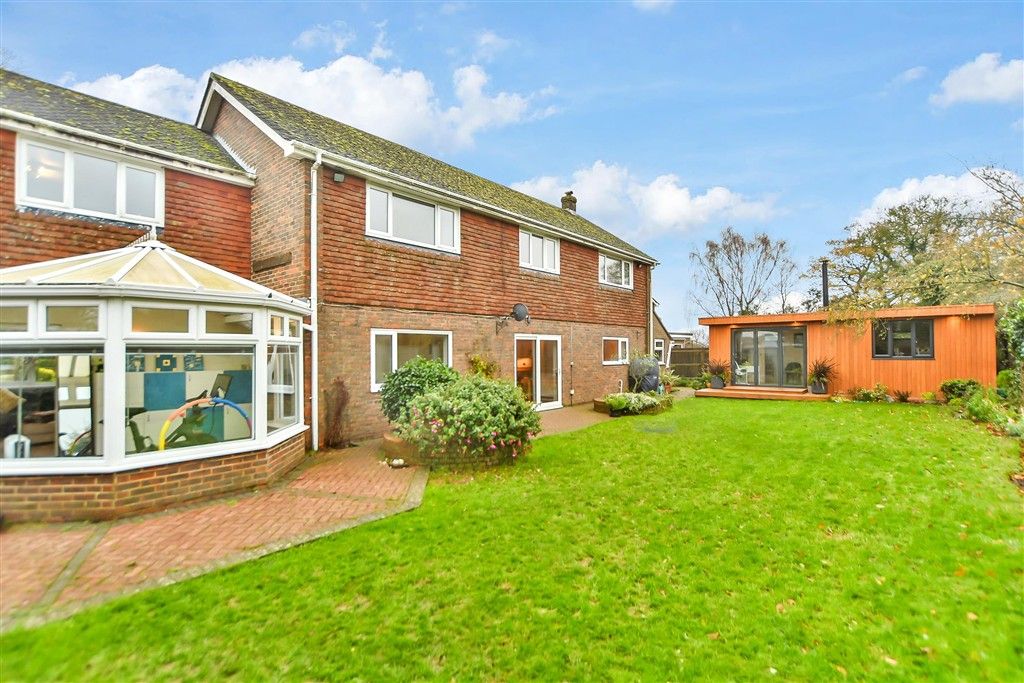 Property photo 2 of 27 Rear Garden