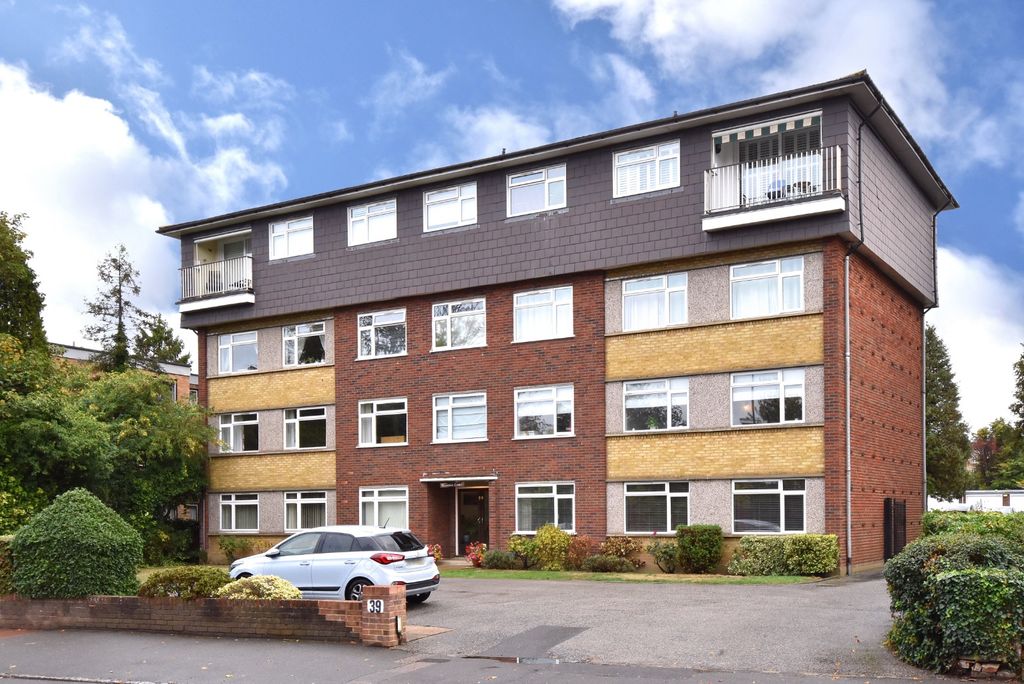 Property photo 1 of 12 5704680