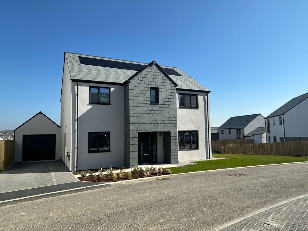 Property photo 1 of 21