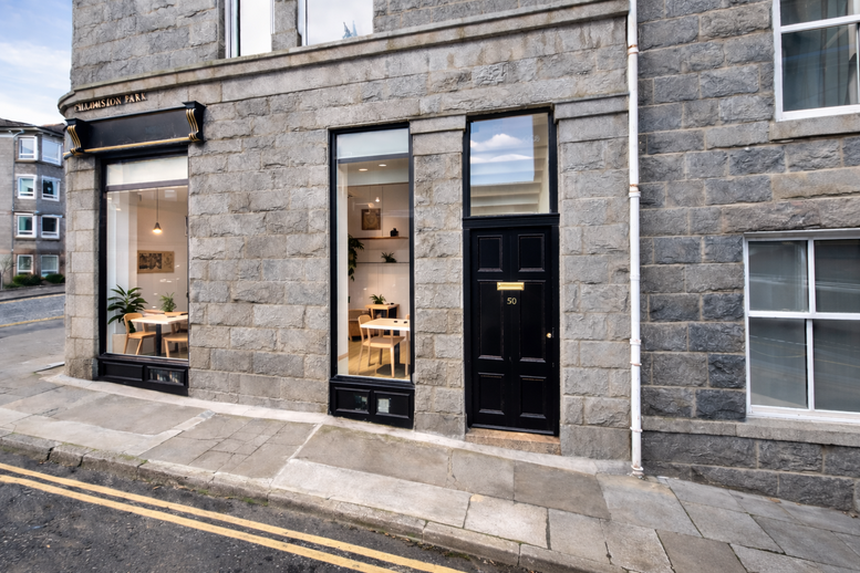 Property photo 1 of 11