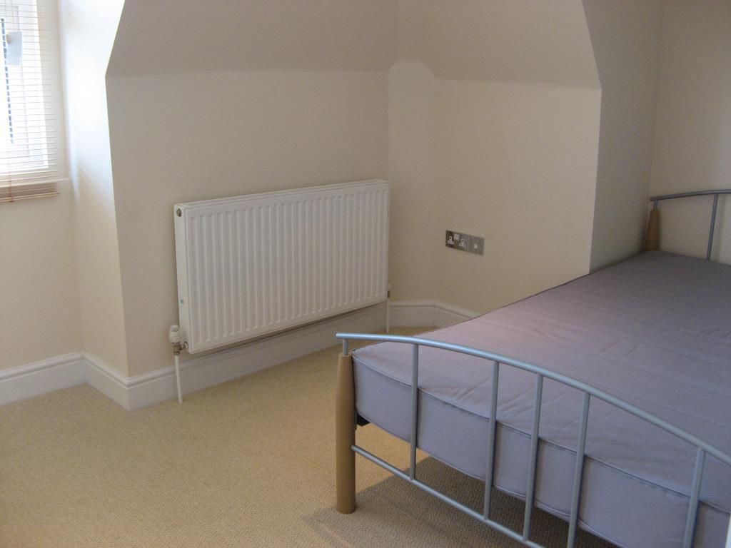 Property photo 3 of 4 Bedroom