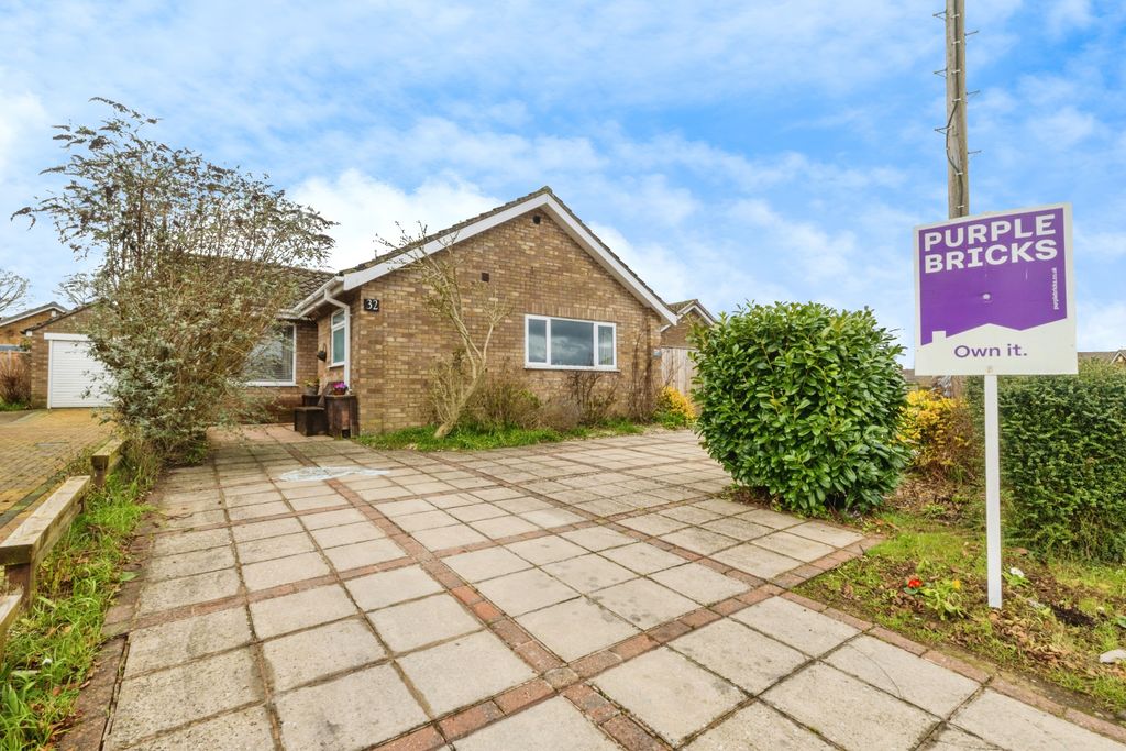 Property photo 1 of 24