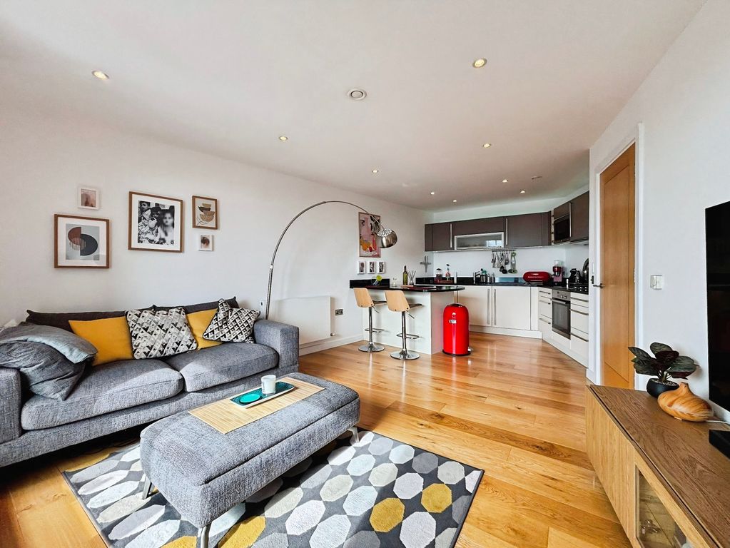 Property photo 2 of 19