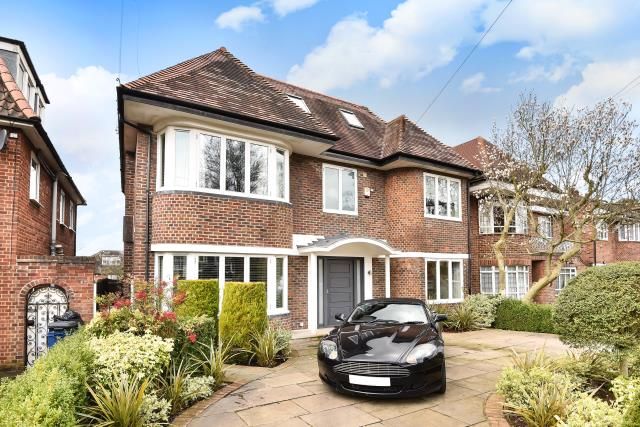 Property photo 1 of 10 External View