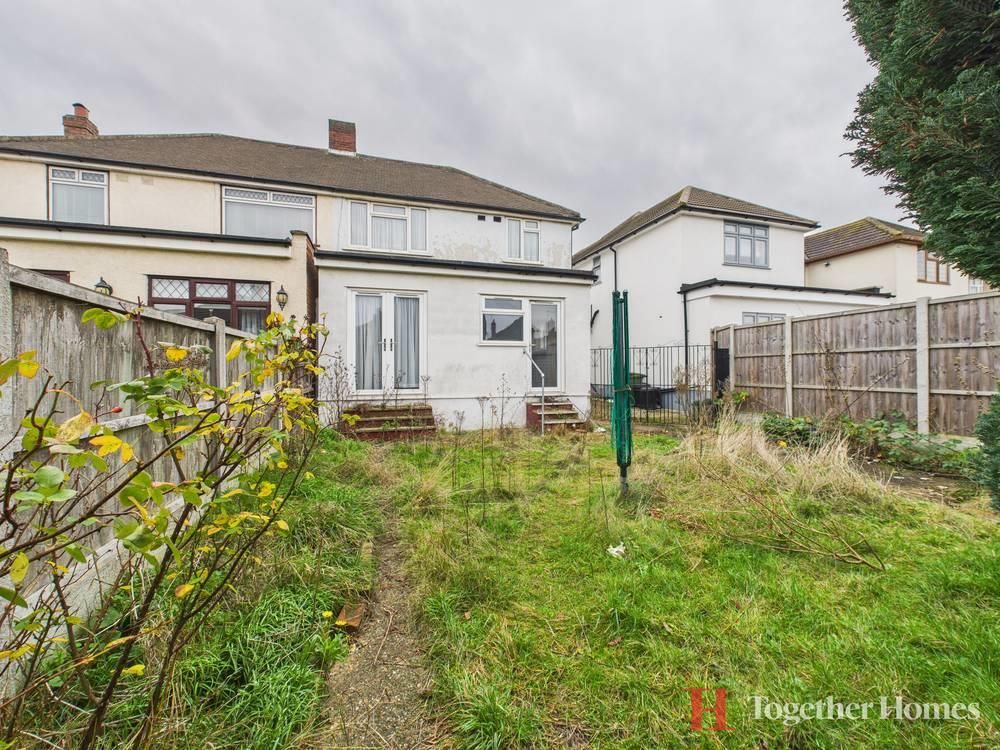 Property photo 2 of 16 Garden