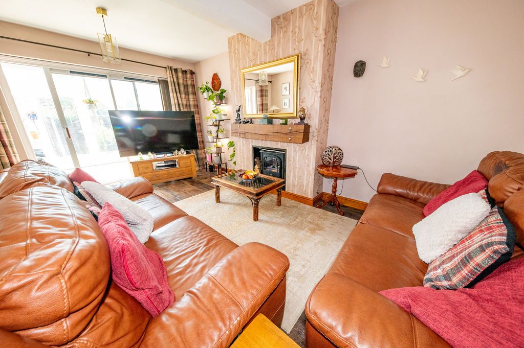 Property photo 2 of 14 Photo 7