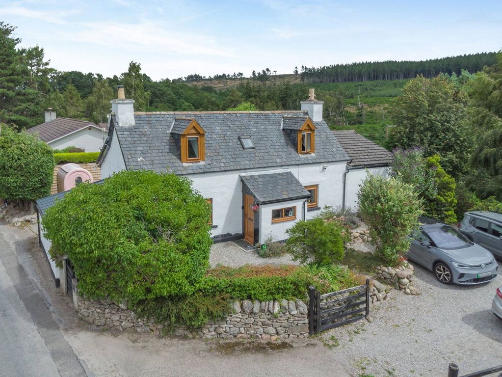 Property photo 1 of 27
