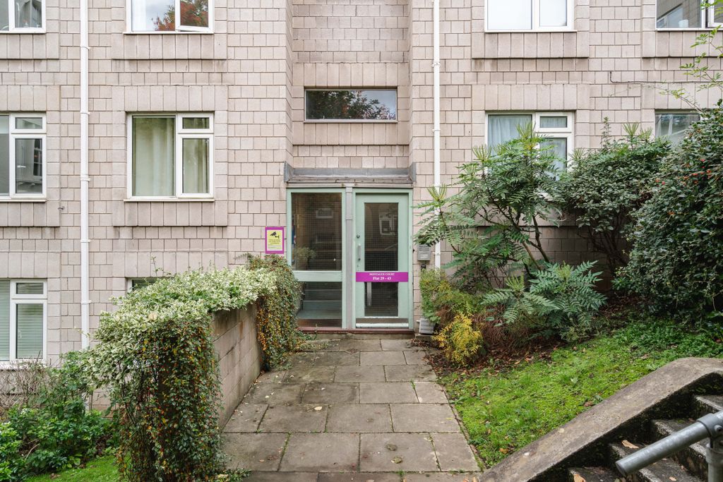 Property photo 2 of 7 7