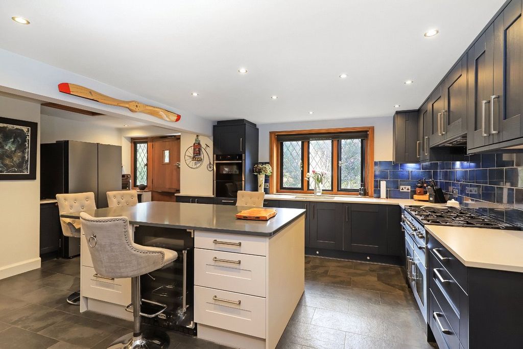 Property photo 2 of 24 Picture No. 04