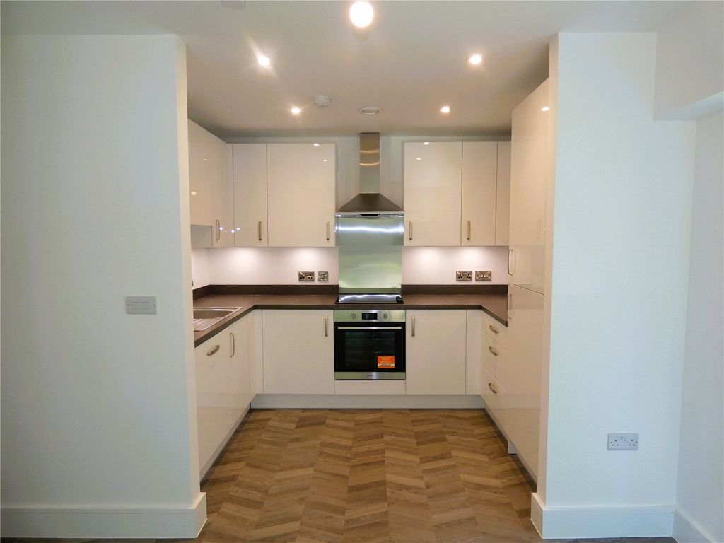 Property photo 2 of 10 Picture No. 08