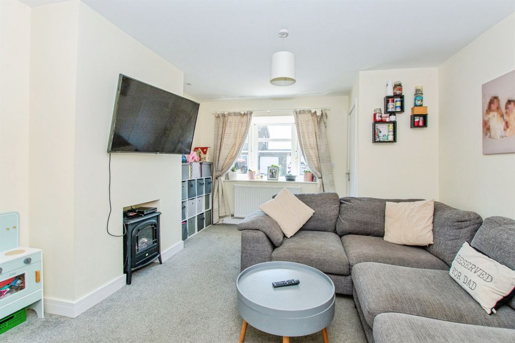 Property photo 3 of 18