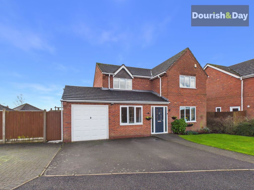 Property photo 1 of 32