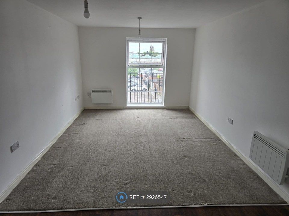 Property photo 3 of 8