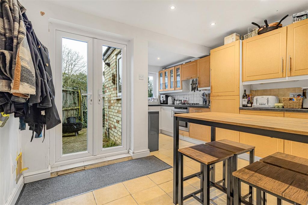 Property photo 3 of 20 14_72179-1.Jpg