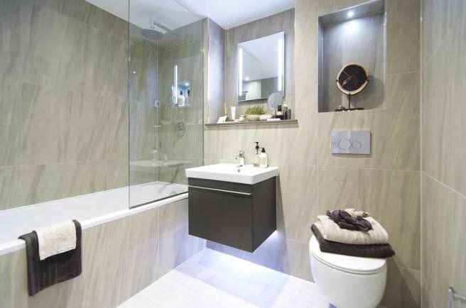 Property photo 1 of 6 Bathroom