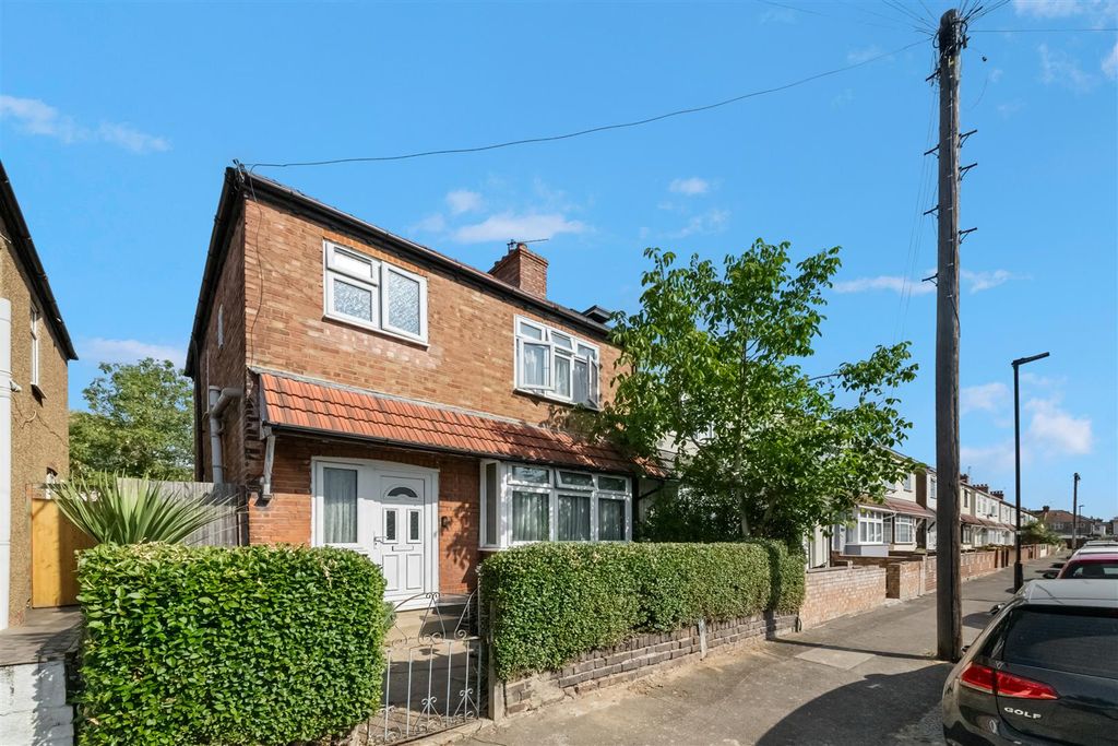 Property photo 1 of 12 Dsc_1615-Edit.Jpg