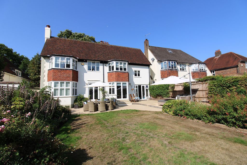 Property photo 2 of 23 Photo 49