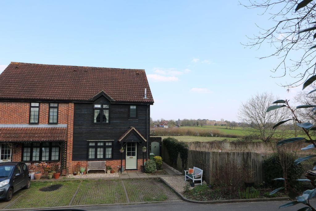 Property photo 1 of 6 Img_9972