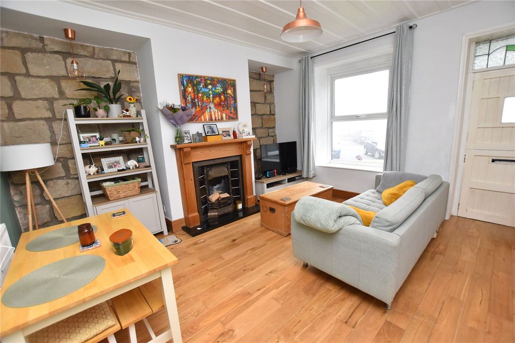 Property photo 2 of 9 Picture No. 03